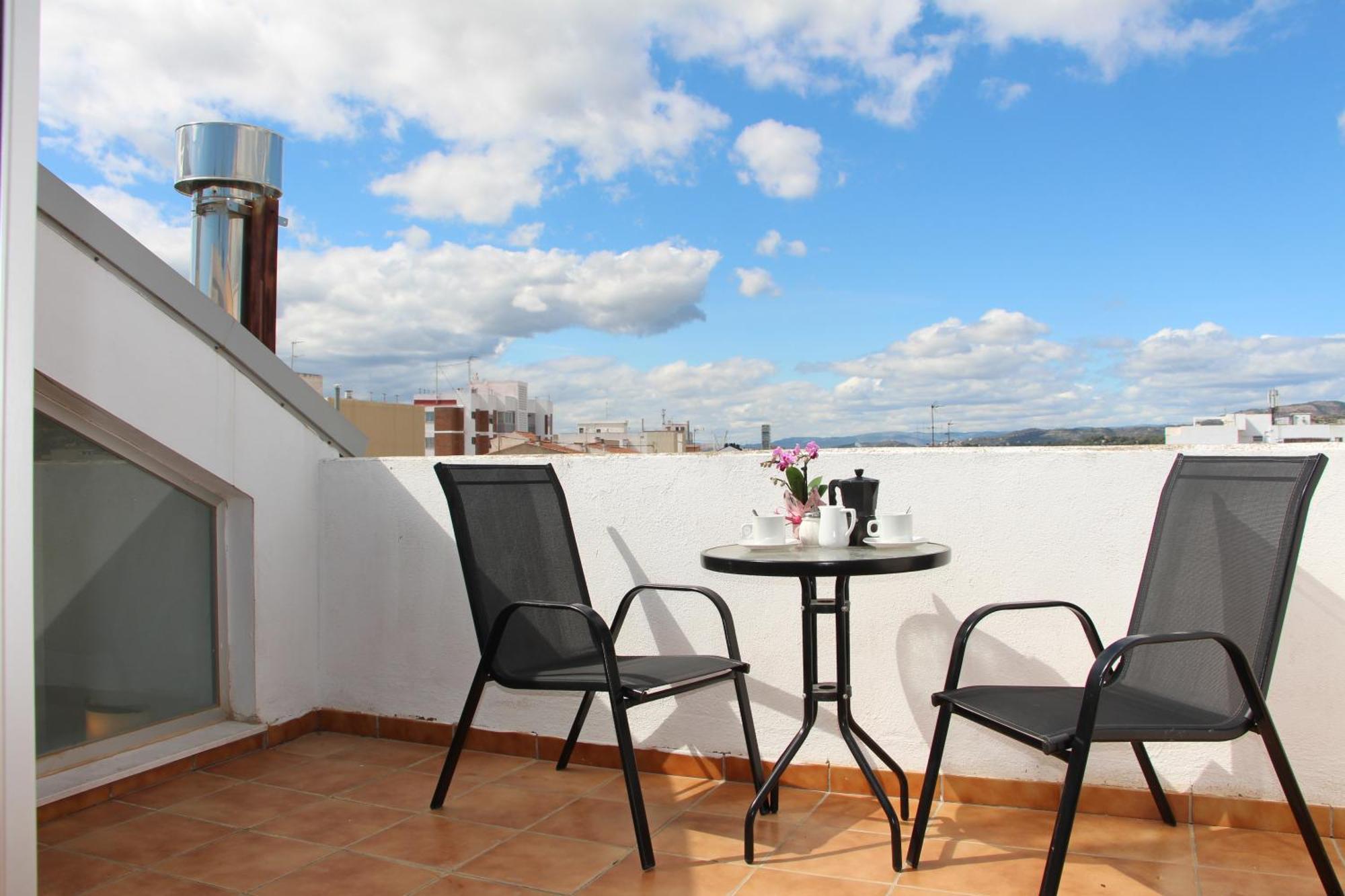 Apartamentos La Pergola Castellon Кастельон-де-ла-Плана Номер фото