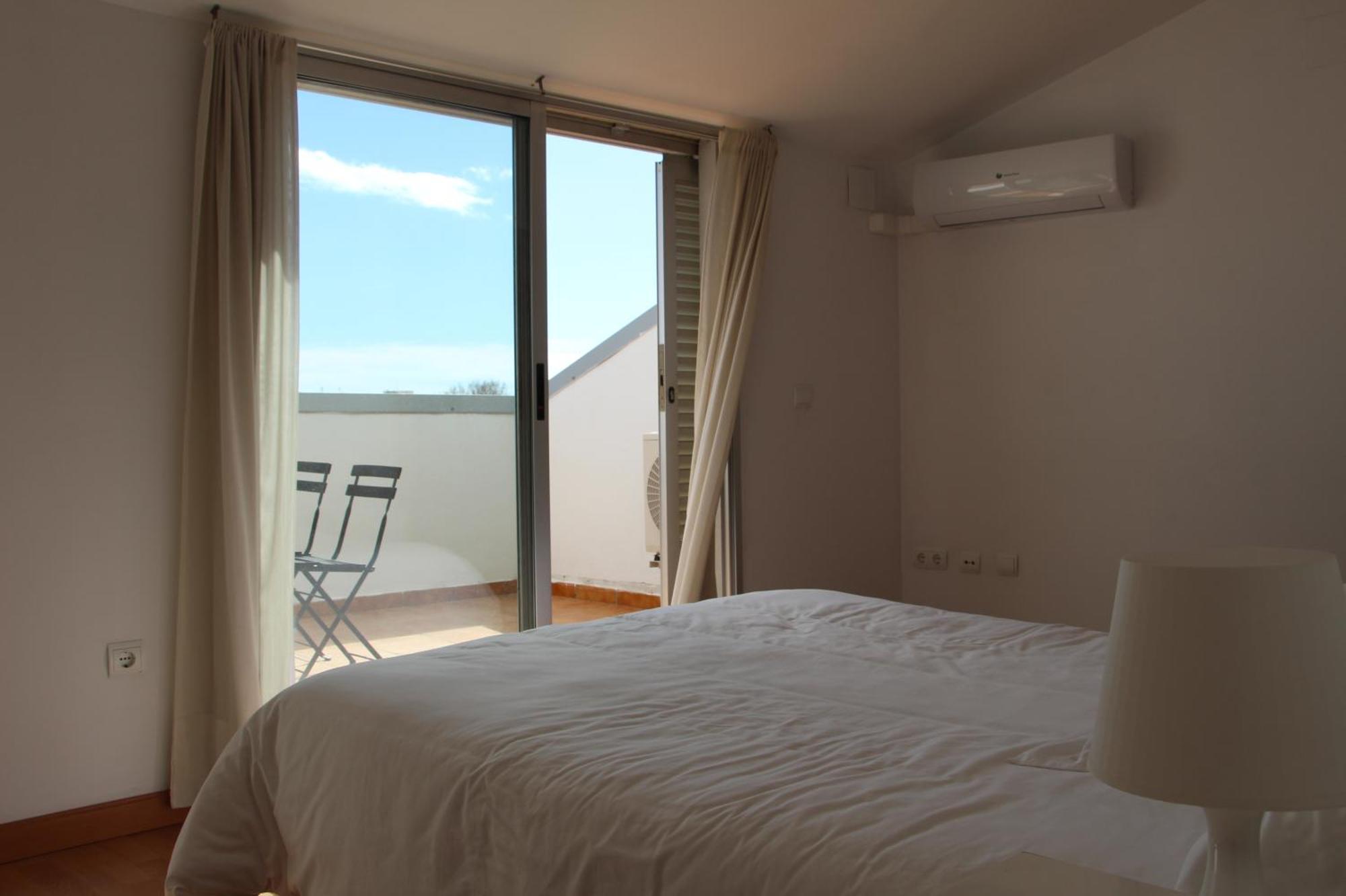 Apartamentos La Pergola Castellon Кастельон-де-ла-Плана Номер фото